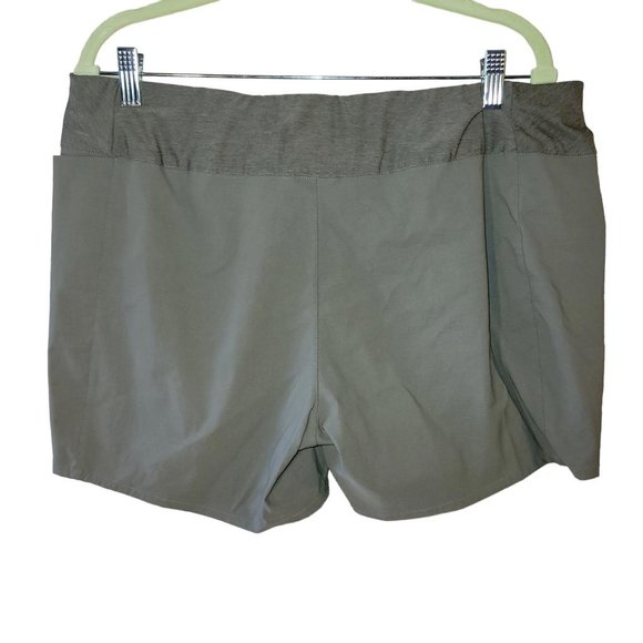 Sierra Designs Stretch Mobility Khaki Green Hiking Shorts Women Size 12 NWT - Picture 2 of 7